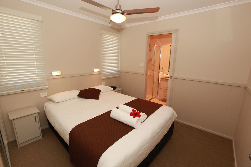 Clyde View Holiday Park เบทแมนส์เบย์ ภายนอก รูปภาพ