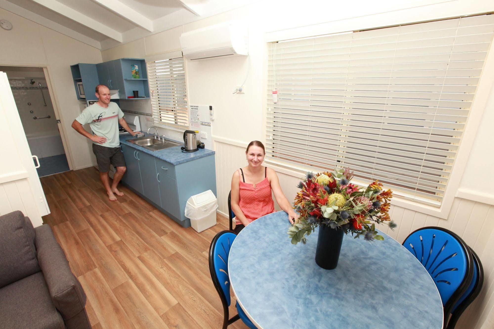 Clyde View Holiday Park เบทแมนส์เบย์ ภายนอก รูปภาพ