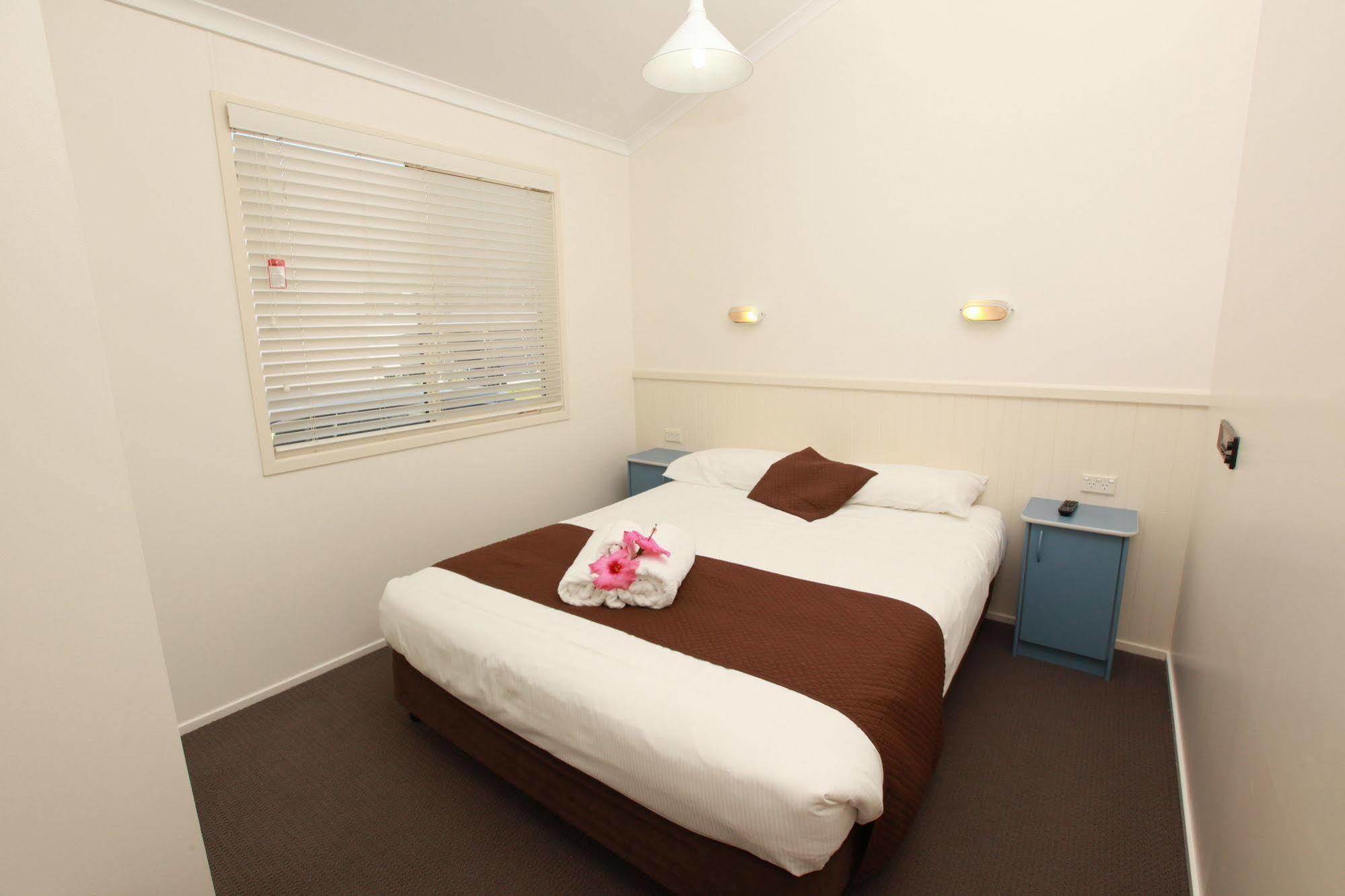 Clyde View Holiday Park เบทแมนส์เบย์ ภายนอก รูปภาพ