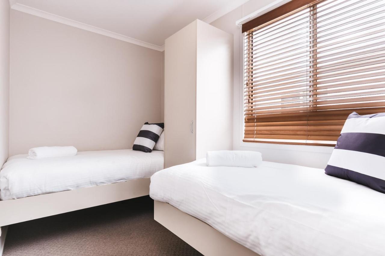 Clyde View Holiday Park เบทแมนส์เบย์ ภายนอก รูปภาพ